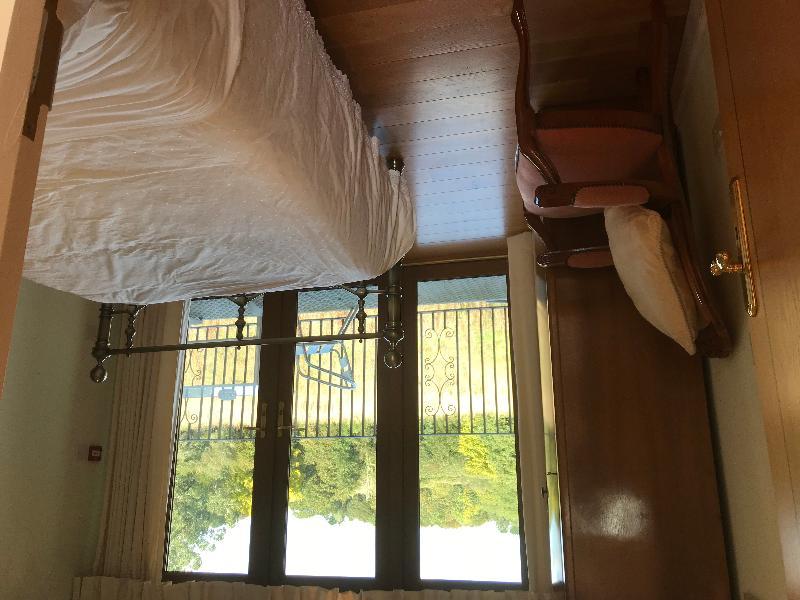 Orchard Manor Hotel Probus Ngoại thất bức ảnh